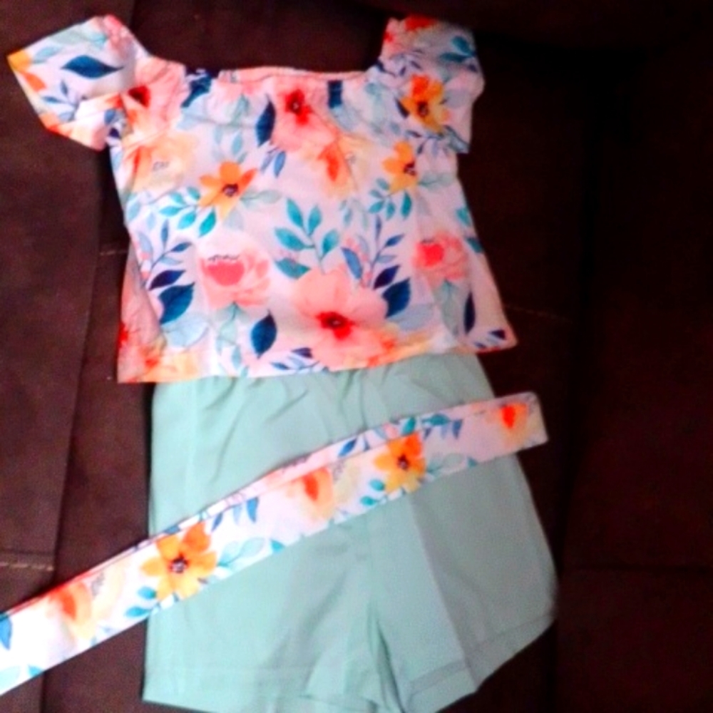 Baby girl outfit